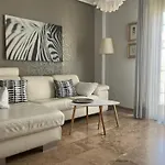 Apartamento Puente Romano Daire